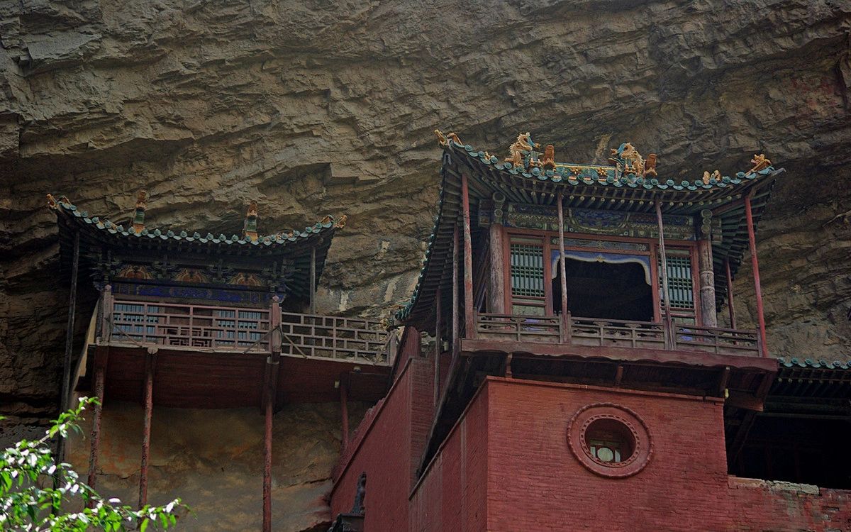 Discover Datong’s Cave Art and Mountain Temple — travel photographs